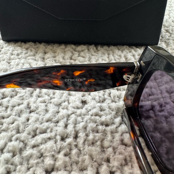 Women's ChicosTortoise Sunglasses - Picture 6 of 7